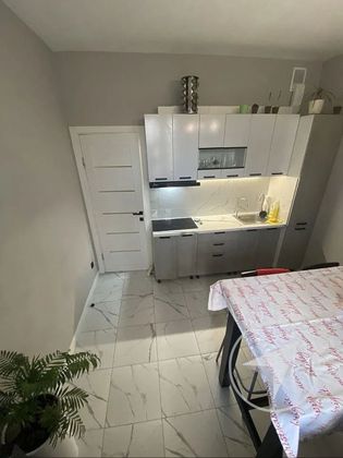 Продажа 1-комнатной квартиры 42 м², 2/18 этаж