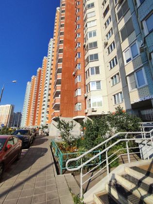 Продажа 2-комнатной квартиры 64,3 м², 18/25 этаж