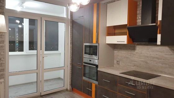 Продажа 2-комнатной квартиры 66,7 м², 15/17 этаж