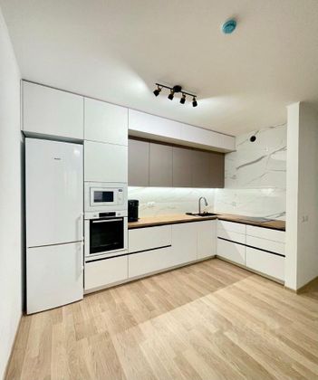 Продажа 3-комнатной квартиры 90 м², 6/7 этаж