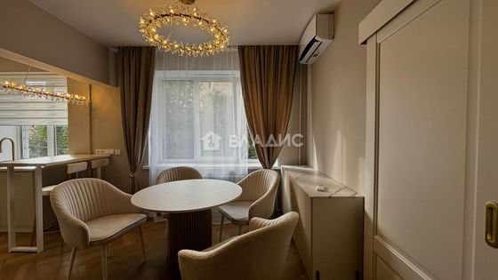 Продажа 1-комнатной квартиры 48 м², 2/5 этаж