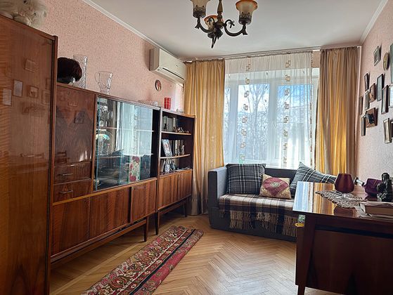 Продажа 3-комнатной квартиры 65 м², 4/5 этаж