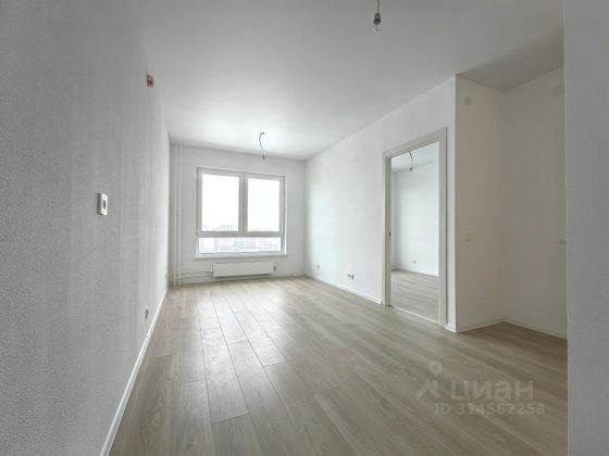 Продажа 1-комнатной квартиры 32,5 м², 21/24 этаж