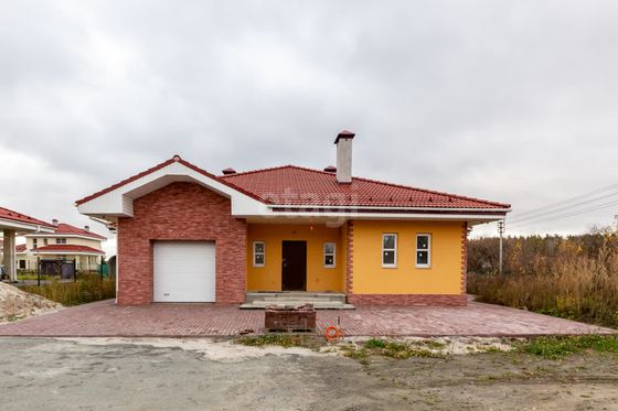 Продажа дома, 164,6 м², с участком 10 соток