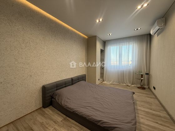 Продажа 3-комнатной квартиры 87 м², 22/25 этаж