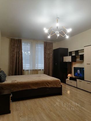 Аренда 1-комнатной квартиры 50 м², 2/7 этаж