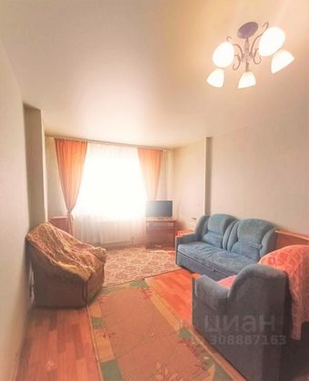 Продажа 2-комнатной квартиры 72,1 м², 3/3 этаж