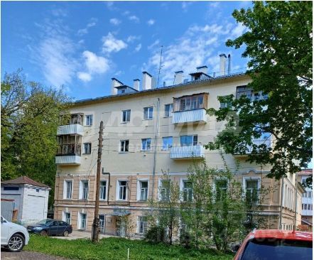 Продажа 2-комнатной квартиры 60 м², 4/4 этаж