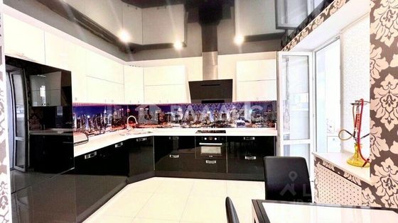 Продажа 2-комнатной квартиры 67 м², 10/16 этаж