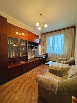 Продажа 3-комнатной квартиры 57 м², 9/9 этаж