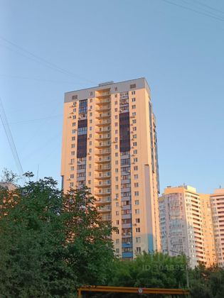 Продажа 3-комнатной квартиры 75,9 м², 20/25 этаж