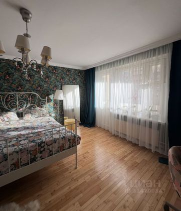 Продажа многокомнатной квартиры 131 м², 1/12 этаж