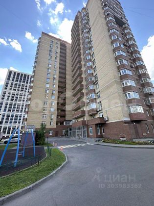 Продажа 3-комнатной квартиры 90 м², 11/18 этаж