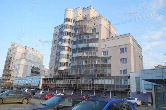 Продажа 4-комнатной квартиры 151 м², 4/10 этаж