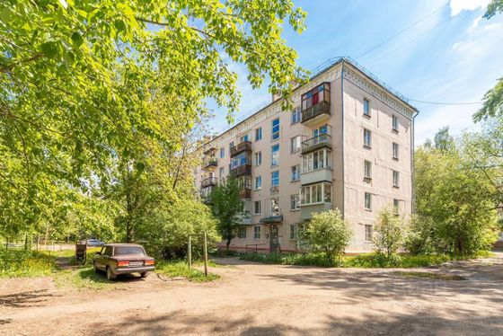 Продажа 2-комнатной квартиры 42,8 м², 1/5 этаж