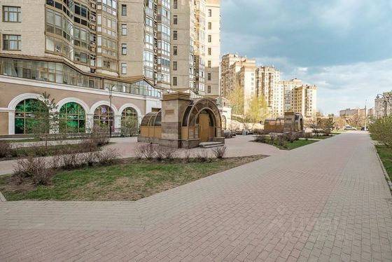 Продажа 4-комнатной квартиры 136 м², 13/19 этаж