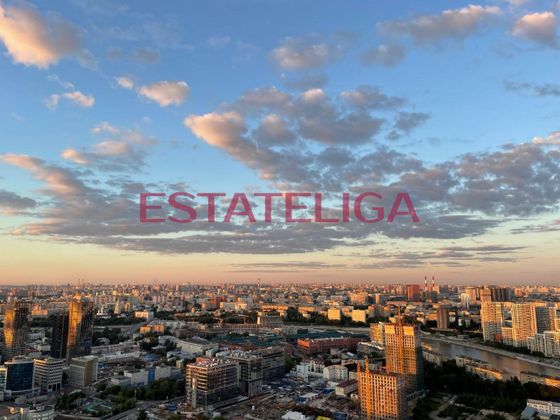 Продажа 2-комнатной квартиры 55,5 м², 43/46 этаж