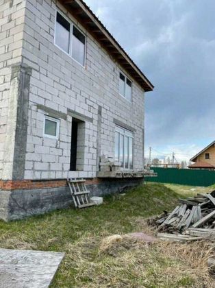 Продажа дома, 182 м², с участком 7 соток