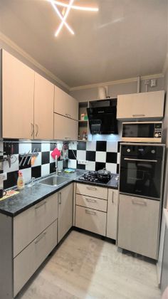 Продажа 3-комнатной квартиры 57 м², 2/9 этаж
