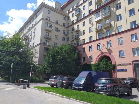 Продажа 2-комнатной квартиры 52 м², 2/9 этаж