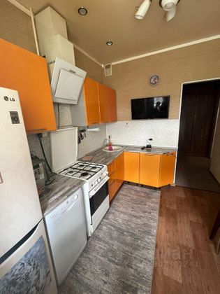 Продажа 2-комнатной квартиры 60 м², 3/5 этаж