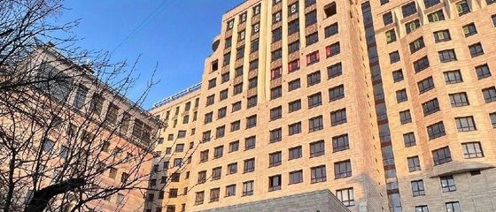 Продажа 2-комнатной квартиры 71 м², 2/13 этаж