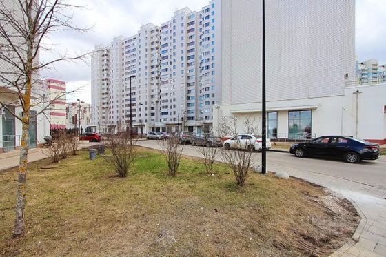 Продажа 2-комнатной квартиры 63 м², 17/17 этаж