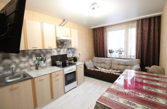 Продажа 3-комнатной квартиры 76 м², 18/19 этаж