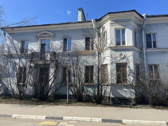 Продажа 3-комнатной квартиры 68 м², 2/2 этаж