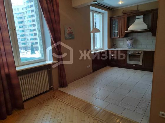 Продажа 2-комнатной квартиры 71,7 м², 3/5 этаж