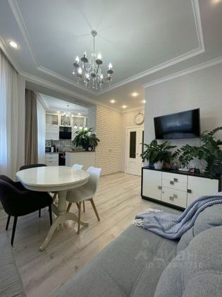 Продажа 3-комнатной квартиры 70 м², 10/12 этаж