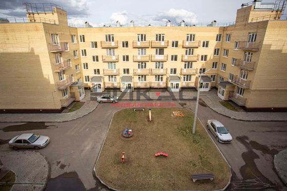 Продажа 3-комнатной квартиры 90,7 м², 2/4 этаж