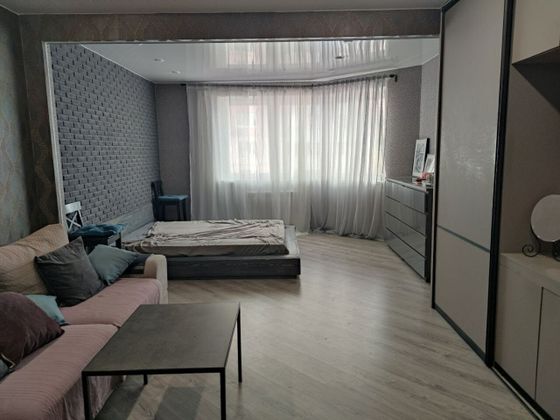 Продажа 2-комнатной квартиры 70 м², 20/24 этаж