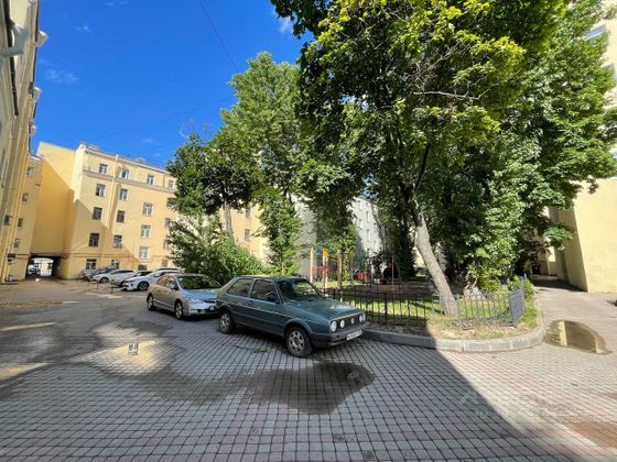 Продажа 2-комнатной квартиры 67,7 м², 4/5 этаж