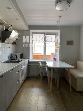 Продажа 3-комнатной квартиры 64,7 м², 1/9 этаж