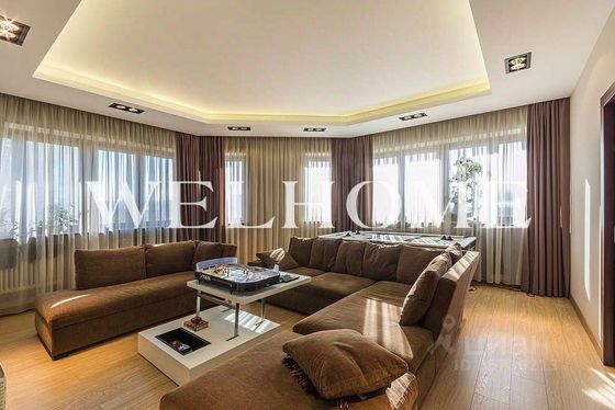 Продажа 4-комнатной квартиры 155 м², 3/8 этаж