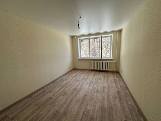 Продажа 2-комнатной квартиры 38 м², 1/5 этаж