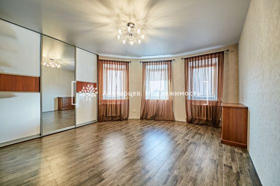 Продажа 3-комнатной квартиры 103,7 м², 6/6 этаж