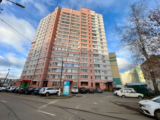 Продажа 3-комнатной квартиры 117 м², 6/17 этаж