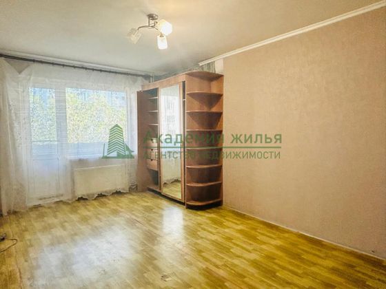 Продажа 1-комнатной квартиры 43 м², 3/9 этаж