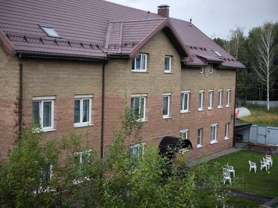 Продажа дома, 795 м², с участком 10 соток