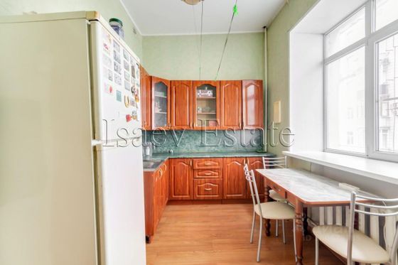 Продажа 4-комнатной квартиры 82 м², 3/5 этаж