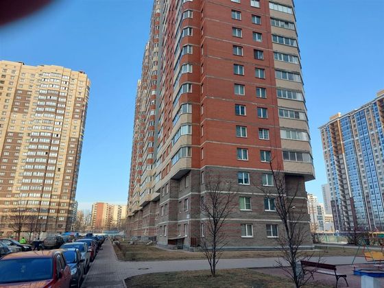 Продажа 1-комнатной квартиры 32 м², 6/25 этаж