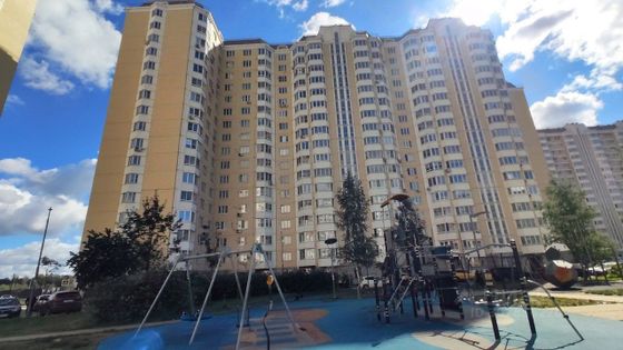 Продажа 2-комнатной квартиры 60 м², 12/17 этаж