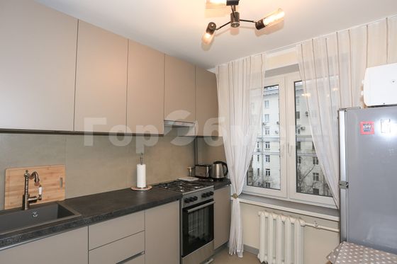 Аренда 2-комнатной квартиры 55 м², 6/9 этаж