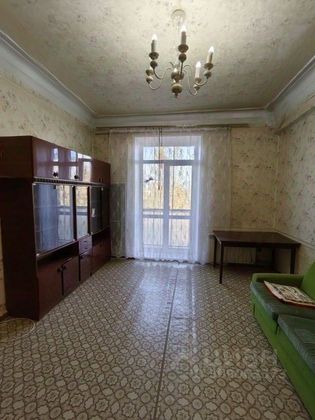 Продажа 2-комнатной квартиры 60 м², 3/3 этаж