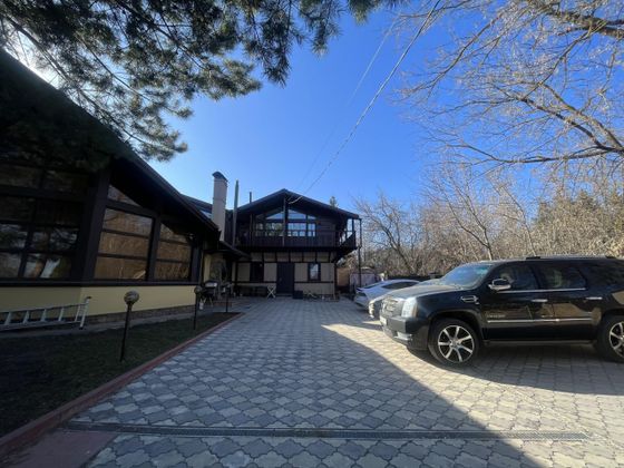 Аренда дома, 65 м², с участком 6 соток