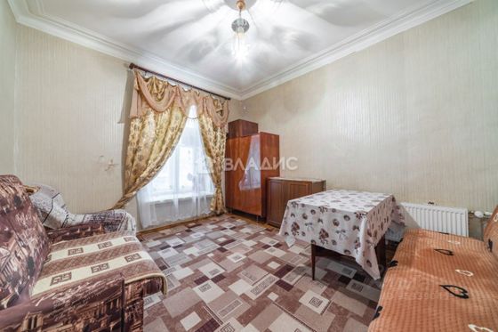 Продажа 2-комнатной квартиры 64,9 м², 3/6 этаж