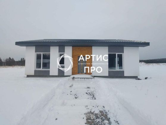 Продажа дома, 109,4 м², с участком 10,4 сотки