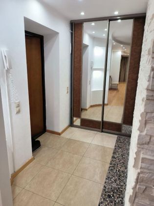 Аренда 2-комнатной квартиры 70 м², 1/4 этаж